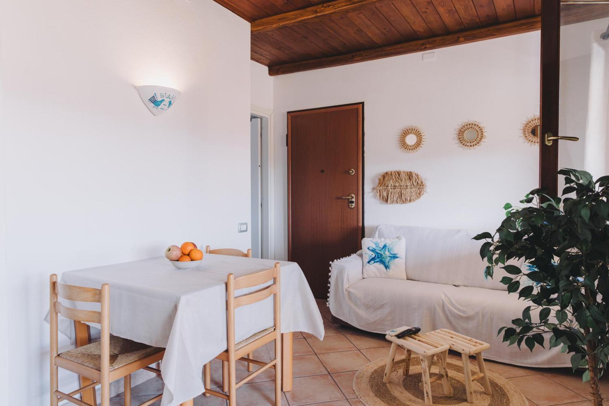 Cactus Mare Apartment Гольфо-Аранчі Екстер'єр фото
